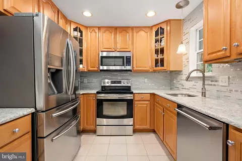 Kitchen - 30 Chatham Ct, Ocean Pines, MD 21811 photo 3 of 8