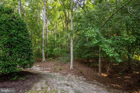 Exterior - 30 Chatham Ct, Ocean Pines, MD 21811 photo 10 of 18