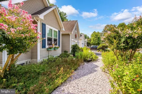 Exterior - 3 Links Ln, Berlin, MD 21811 photo 14 of 24