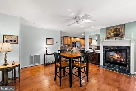 Dining - 3 Links Ln, Berlin, MD 21811 photo 1 of 5