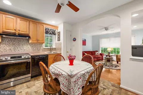 Kitchen - 3 Links Ln, Berlin, MD 21811 photo 6 of 6