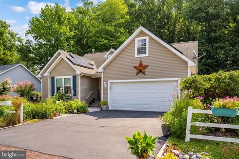 Exterior - 3 Links Ln, Berlin, MD 21811 photo 15 of 24