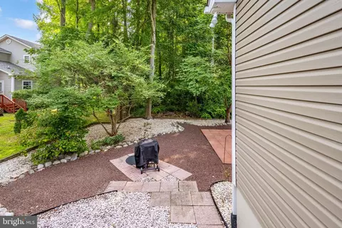 Exterior - 3 Links Ln, Berlin, MD 21811 photo 5 of 24