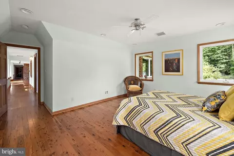 Bedroom - 407 S Main St, Berlin, MD 21811 photo 6 of 8