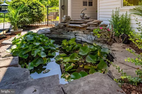 Exterior - 407 S Main St, Berlin, MD 21811 photo 10 of 21