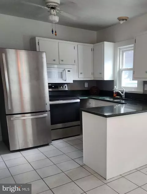 Kitchen - 330 Williams St, Berlin, MD 21811 photo 1 of 2