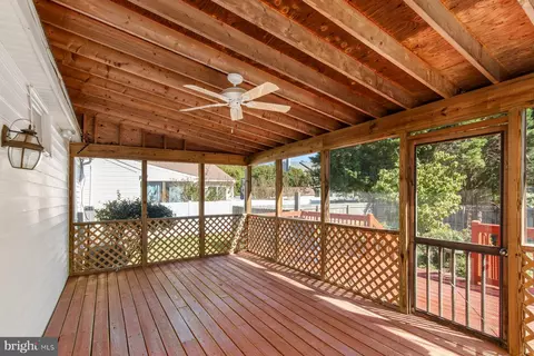 Exterior - 330 Williams St, Berlin, MD 21811 photo 6 of 9