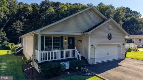 Exterior - 28 Quarter Staff Pl, Berlin, MD 21811 photo 11 of 12