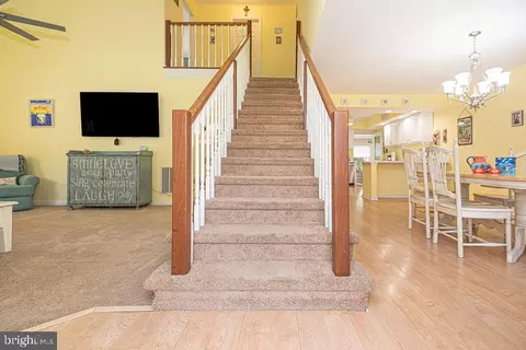 Entry Way - 70 Camelot Cir, Ocean Pines, MD 21811 photo 1 of 8