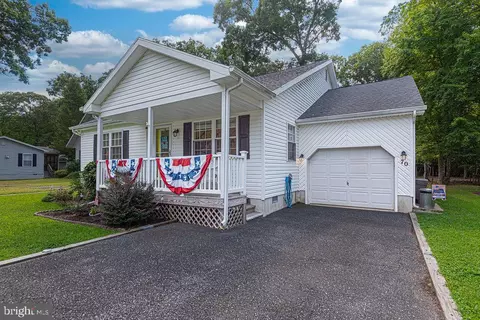 Exterior - 70 Camelot Cir, Ocean Pines, MD 21811 photo 3 of 14