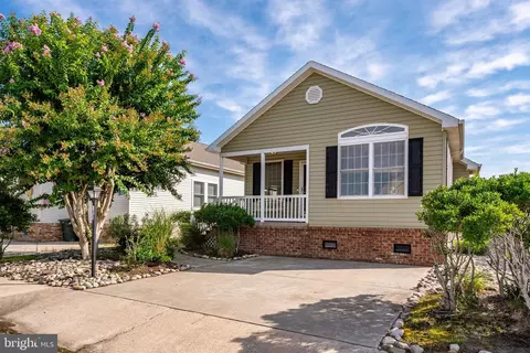 138 Yawl Dr, Ocean City, MD 21842