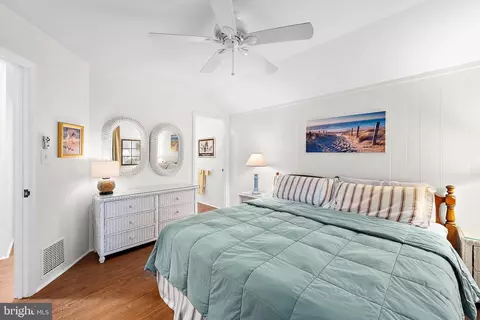 Bedroom - 6 Harborview Dr, Ocean Pines, MD 21811 photo 6 of 12