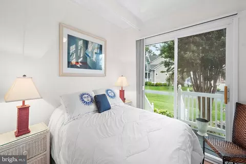 Bedroom - 6 Harborview Dr, Ocean Pines, MD 21811 photo 1 of 12