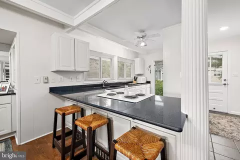Kitchen - 6 Harborview Dr, Ocean Pines, MD 21811 photo 2 of 4