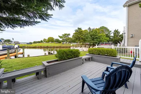 Exterior - 6 Harborview Dr, Ocean Pines, MD 21811 photo 8 of 28