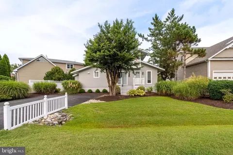 Exterior - 6 Harborview Dr, Ocean Pines, MD 21811 photo 17 of 28