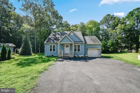 Other - 9 Holly Ct, Berlin, MD 21811 photo 1 of 9