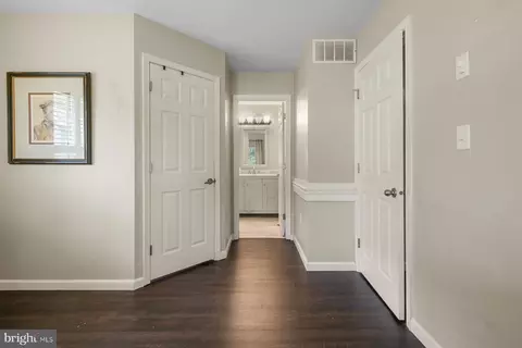 Entry Way - 9 Holly Ct, Berlin, MD 21811 photo 7 of 11