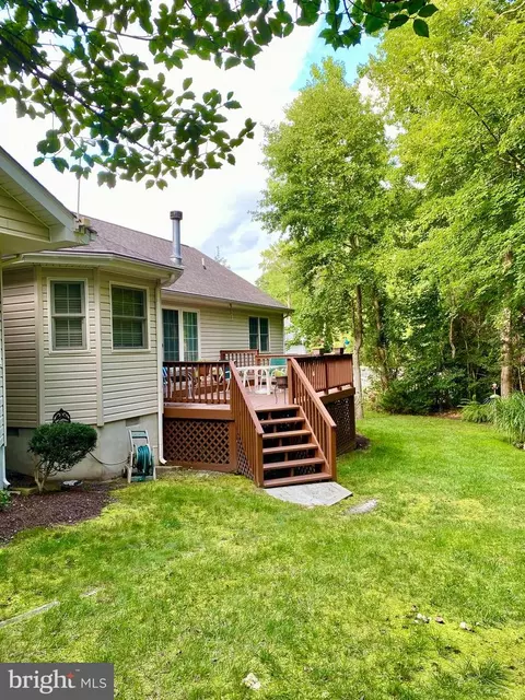 Exterior - 12510 Deer Point Cir, Berlin, MD 21811 photo 7 of 20