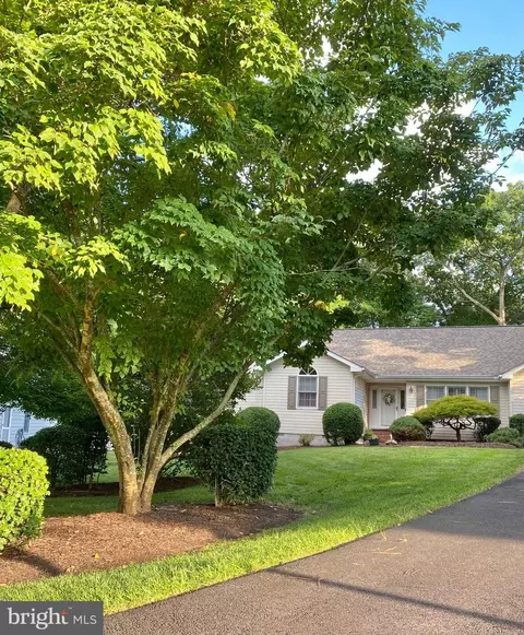 Exterior - 12510 Deer Point Cir, Berlin, MD 21811 photo 16 of 20