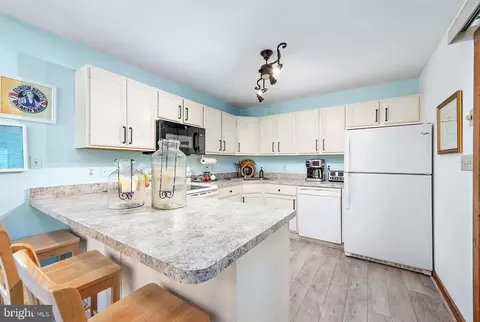 Kitchen - 12 Cove Ln, Ocean Pines, MD 21811 photo 4 of 5