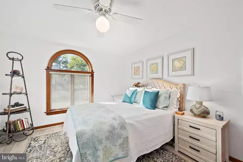 Bedroom - 12 Cove Ln, Ocean Pines, MD 21811 photo 6 of 15