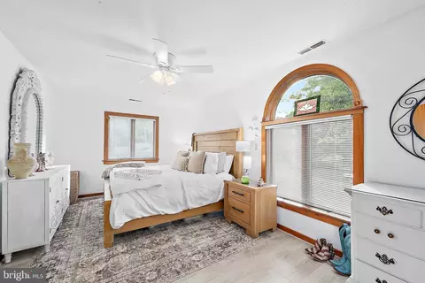 Bedroom - 12 Cove Ln, Ocean Pines, MD 21811 photo 12 of 15