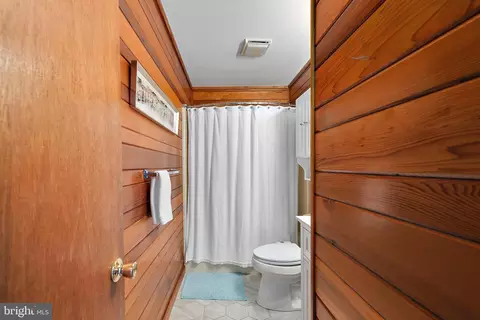 Entry Way - 12 Cove Ln, Ocean Pines, MD 21811 photo 3 of 10