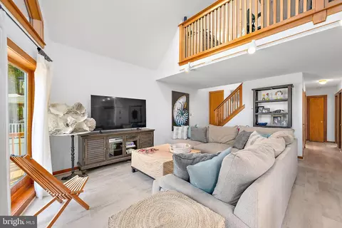 Living - 12 Cove Ln, Ocean Pines, MD 21811 photo 1 of 4
