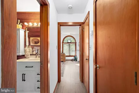Entry Way - 12 Cove Ln, Ocean Pines, MD 21811 photo 10 of 10