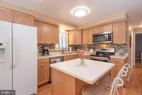 Kitchen - 17 King Richard Rd, Ocean Pines, MD 21811 photo 3 of 6