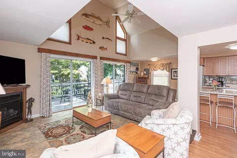 Living - 17 King Richard Rd, Ocean Pines, MD 21811 photo 1 of 2