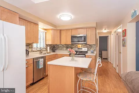 Kitchen - 17 King Richard Rd, Ocean Pines, MD 21811 photo 2 of 6