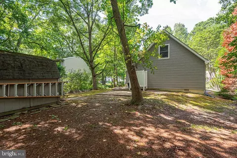 Exterior - 17 King Richard Rd, Ocean Pines, MD 21811 photo 11 of 15