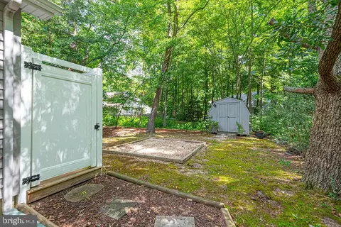 Exterior - 17 King Richard Rd, Ocean Pines, MD 21811 photo 9 of 15