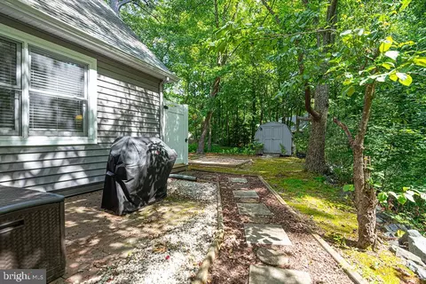 Exterior - 17 King Richard Rd, Ocean Pines, MD 21811 photo 7 of 15