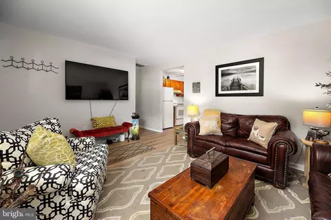 Living - 270 Windjammer Rd, Ocean Pines, MD 21811 photo 3 of 3