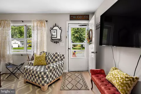 Entry Way - 270 Windjammer Rd, Ocean Pines, MD 21811 photo 1 of 2