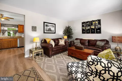 Living - 270 Windjammer Rd, Ocean Pines, MD 21811 photo 2 of 3