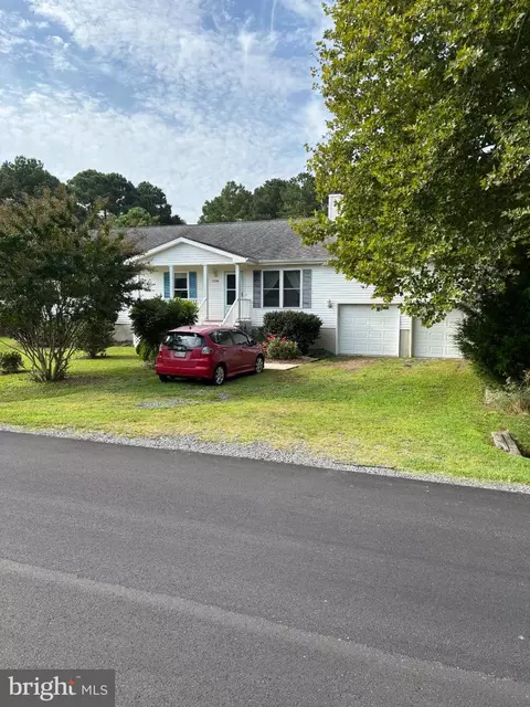 12216 Snug Harbor Rd, Berlin, MD 21811 photo 2