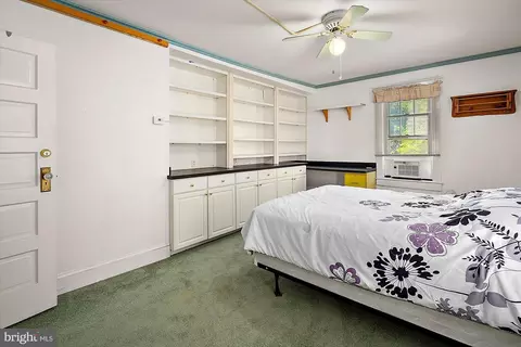 Bedroom - 5 Church St, Berlin, MD 21811 photo 5 of 9
