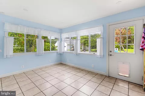 Exterior - 8505 Newark Rd, Newark, MD 21841 photo 2 of 11
