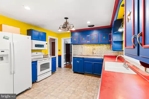 Kitchen - 8505 Newark Rd, Newark, MD 21841 photo 2 of 2