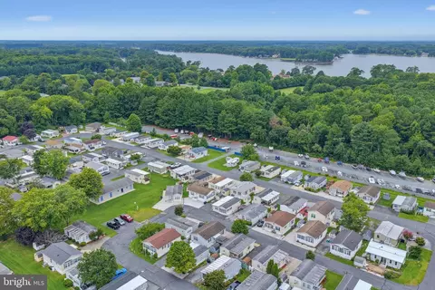 392 Timberline Cir, Berlin, MD 21811 photo 9