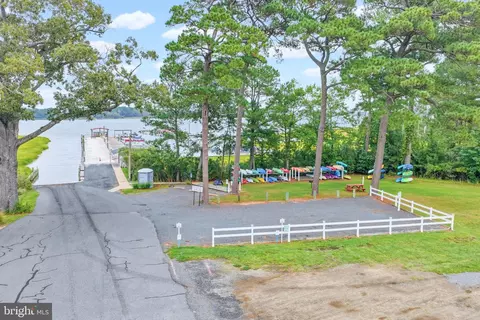 392 Timberline Cir, Berlin, MD 21811 photo 23