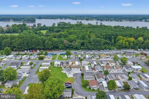 392 Timberline Cir, Berlin, MD 21811 photo 8