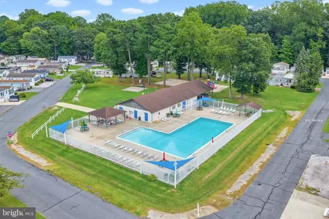 392 Timberline Cir, Berlin, MD 21811 photo 17