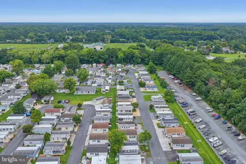 392 Timberline Cir, Berlin, MD 21811 photo 10