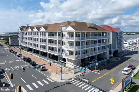 200 Wicomico St #102, Ocean City, MD 21842