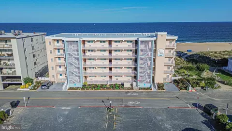 13800 Wight St #203, Ocean City, MD 21842